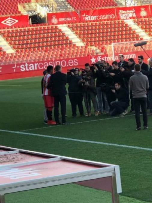 FOTOS: Así fue la presentación oficial del Choco Lozano como jugador del Girona FC