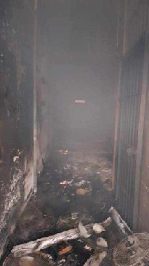 Centro penal de San Pedro Sula es consumido por voraz incendio