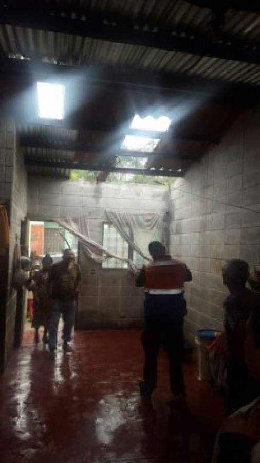 Vendaval deja sin techo unas 40 casas en Ciudad España