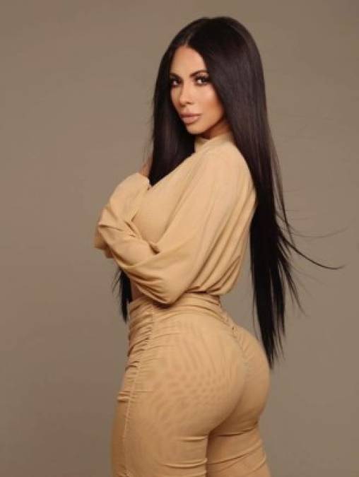 FOTOS: Jimena Sánchez cada vez se parece más a Kim Kardashian