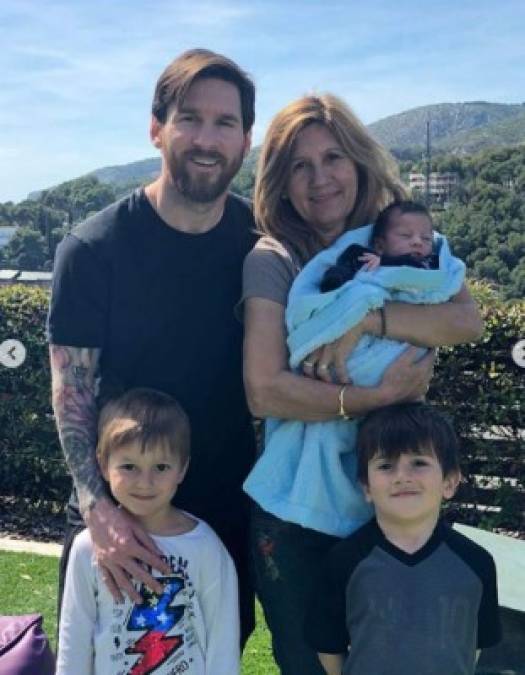 ¿Cuál de los tres hijos del astro del Barcelona, Leo Messi, será igual que él?