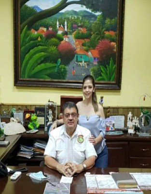 Clarisa Gaitán, la hija del extinto alcalde de Cantarranas que busca honrar su memoria