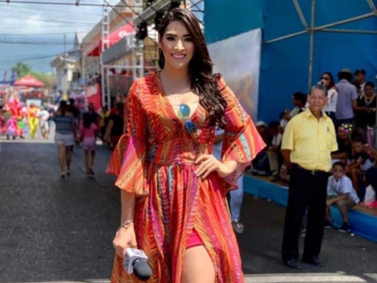 Presentadoras hondureñas que deslumbraron en el carnaval de La Ceiba este 2019