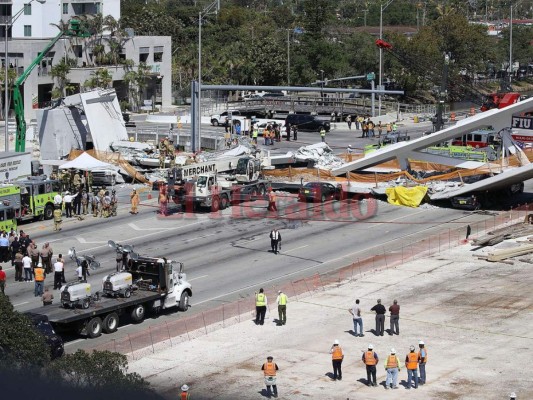 Impactantes imágenes del puente peatonal que colapsó en Miami