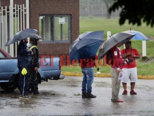 Fotos: lluvias afectan Costa Rica y ponen en riesgo juego Costa Rica vs Honduras