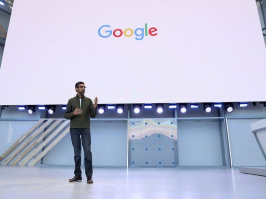 Según los responsables de Google, esta tecnología, bautizada como 'Duplex' permite al programa conversar de 'forma natural'. (Foto: AFP)