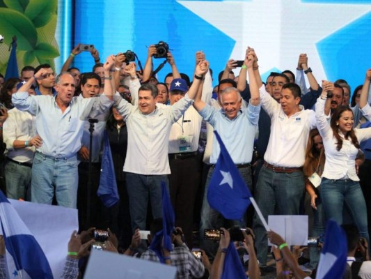 FOTOS: Así pidió JOH cuarta victoria para el Partido Nacional durante convención
