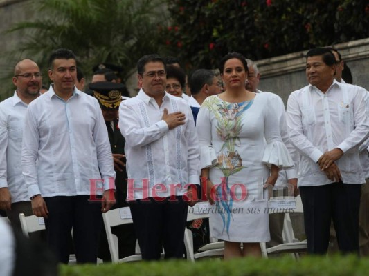FOTOS: Así lució la pareja presidencial de Honduras en desfiles patrios