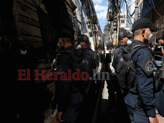 Someten a policías a pruebas forenses por muerte de Keyla Martínez (Fotos)