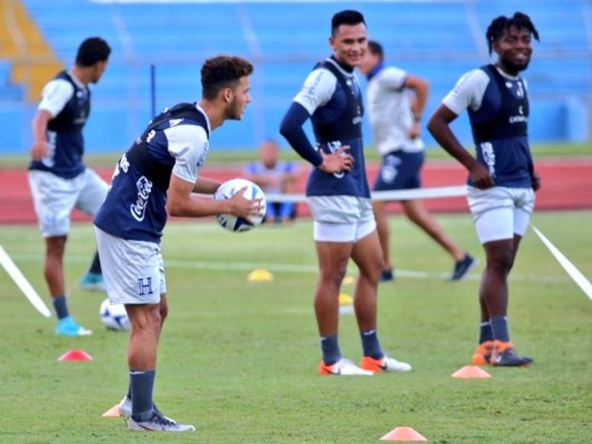 La Selección Sub-20 de Honduras se ha venido preparando durante esta semana en San Pedro Sula. Foto: Fenafuth en Twitter