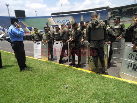 Policías y militares resguardarán el clásico capitalino Olimpia vs Motagua