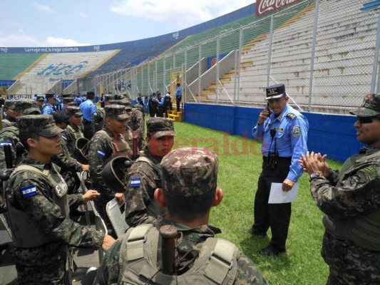 Policías y militares resguardarán el clásico capitalino Olimpia vs Motagua