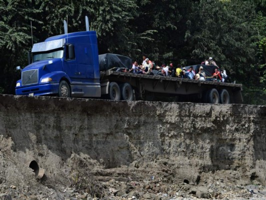 Lo que se sabe de la nueva caravana que partió este viernes de Honduras hacia EE UU (Fotos)