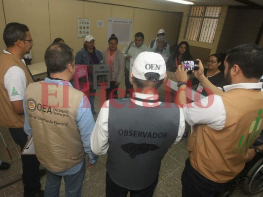 Observadores nacionales e internacionales dan veeduría de las elecciones generales en Honduras