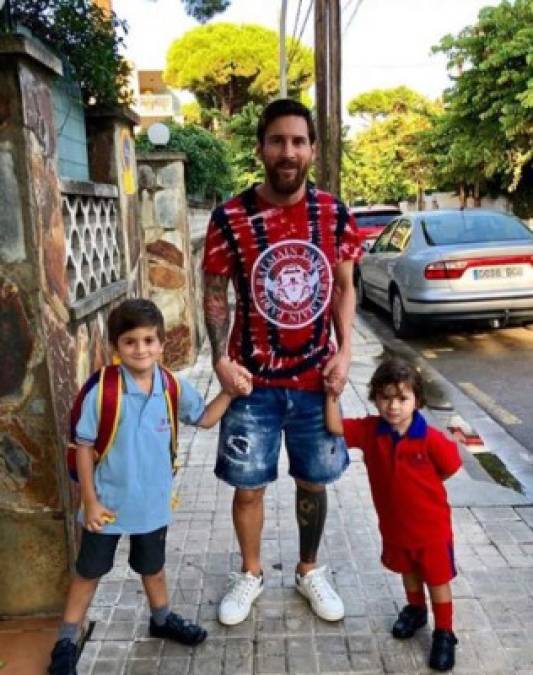 ¿Cuál de los tres hijos del astro del Barcelona, Leo Messi, será igual que él?