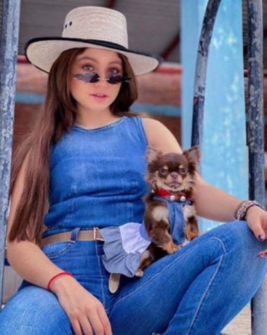 Así es Karol Sevilla, la cantante a la que acusan de haber usado brujería