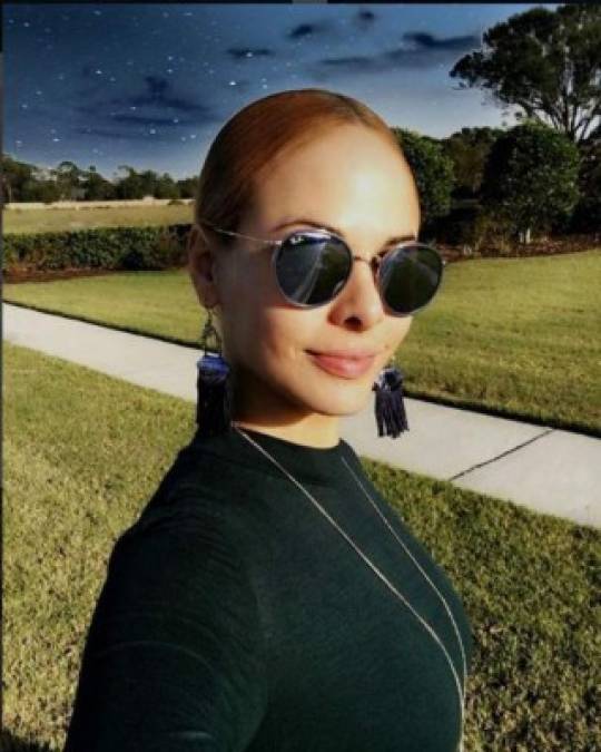 La guapa esposa del reguetonero Yandel