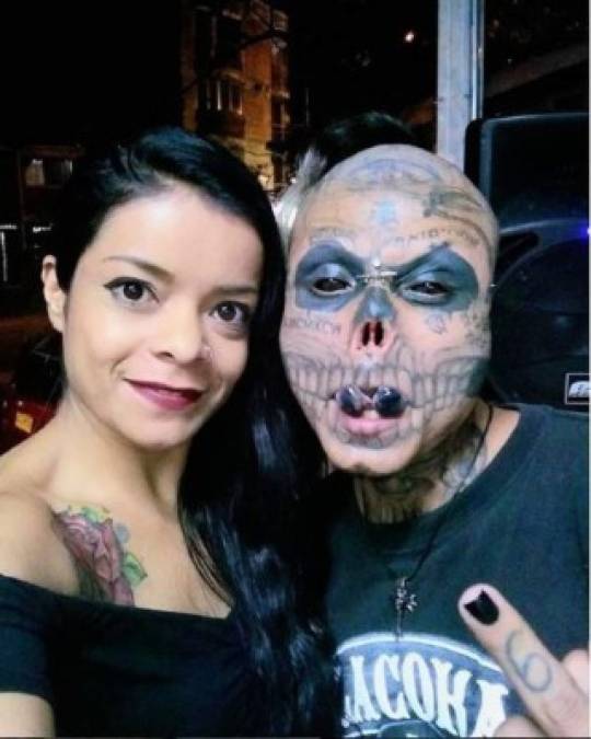 Así es Kalaca Skull, el colombiano que se mutiló las orejas y la nariz para parecer calavera