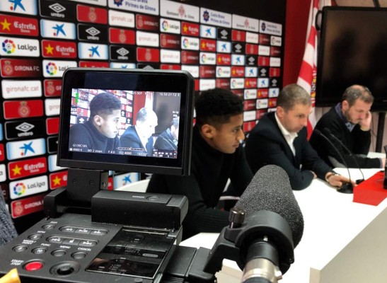FOTOS: Así fue la presentación oficial del Choco Lozano como jugador del Girona FC