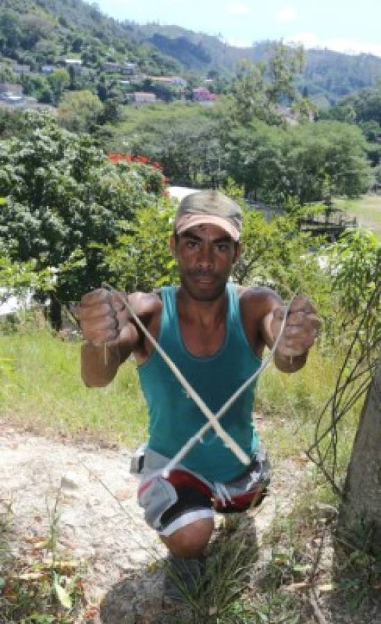 'Joche”, el hombre que desafía las profundidades para buscar agua