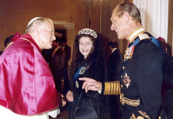 Eventos en la larga vida del príncipe Felipe de Inglaterra (FOTOS)