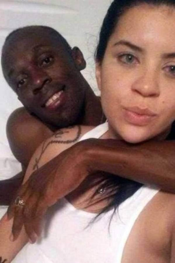 Usain Bolt aparece en la cama con una chica que no es su novia