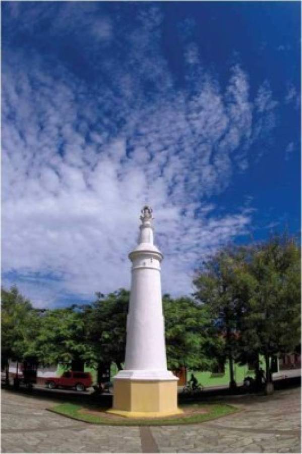 Monumentos que atestiguan la soberanía de Honduras