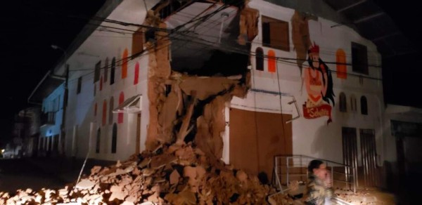 FOTOS: Caos, muerte y destrucción dejó fuerte sismo en Perú