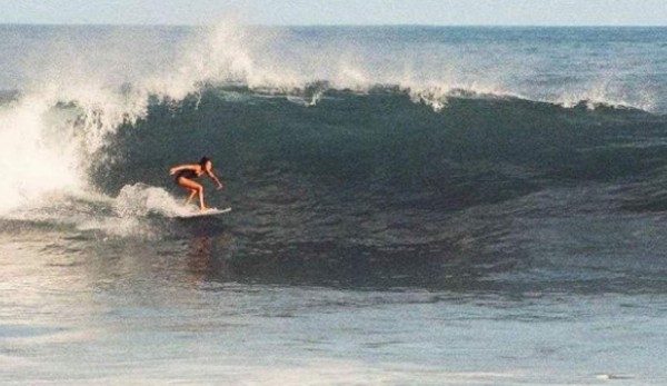 Aventurera y enamorada del mar era Katherine Díaz, surfista que murió alcanzada por un rayo