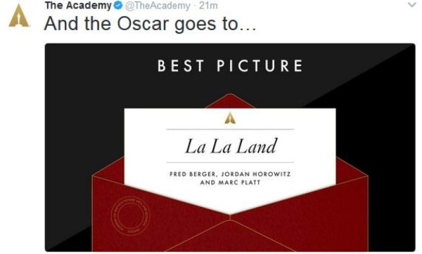 Error garrafal en los premios Oscar 2017 provoca avalancha de memes