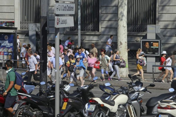 El ataque terrorista de Barcelona en imágenes