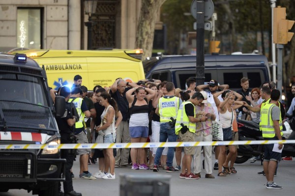 El ataque terrorista de Barcelona en imágenes