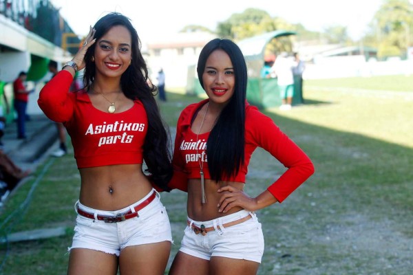 Aficionadas derrochan belleza y sensualidad en la jornada 11 del Clausura