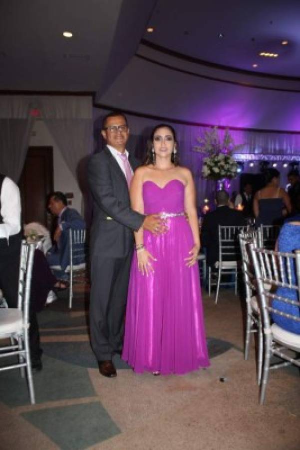 Katherine Velasquez y José Miguel Coello unieron sus vidas en sagrado matrimonio