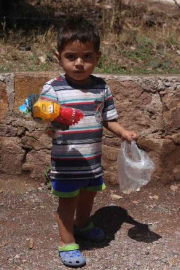 Dibujamos las primeras cien sonrisas en los niños de la capital