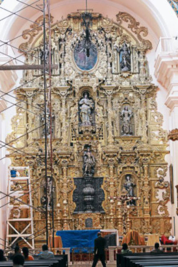 La catedral cumple 46 años como monumento nacional