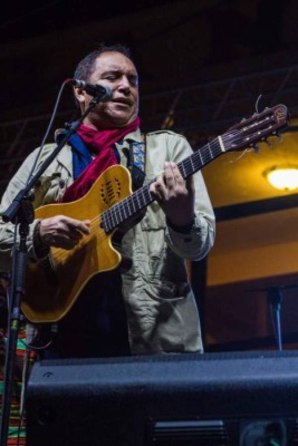 Guillermo Anderson: 'Soy un hondureño de La Ceiba que hace canciones y ama a su país”