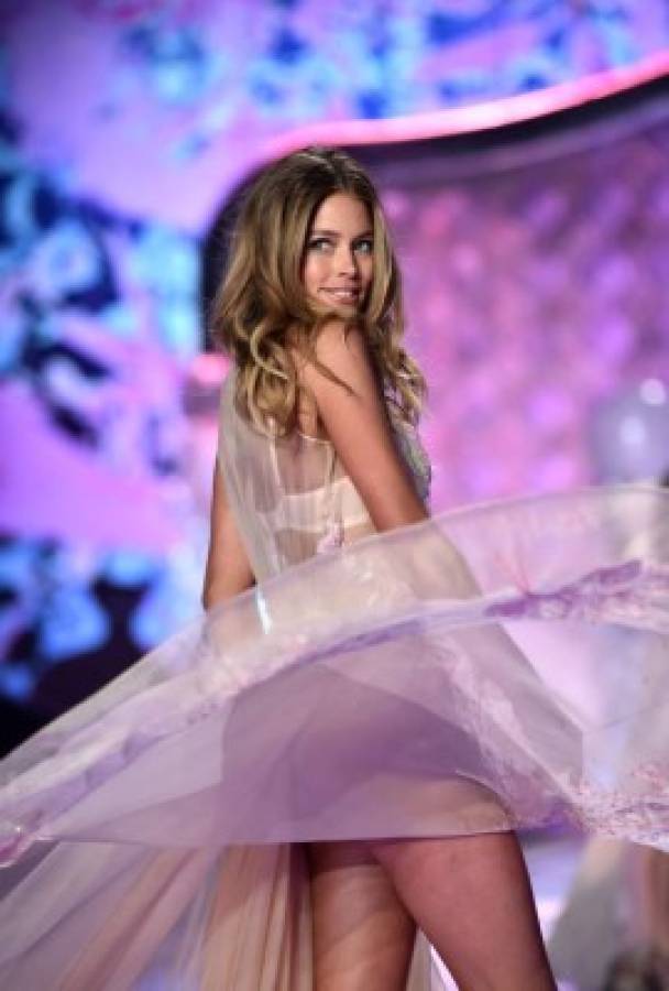 Ángeles de Victoria’s Secret posan su belleza en Londres