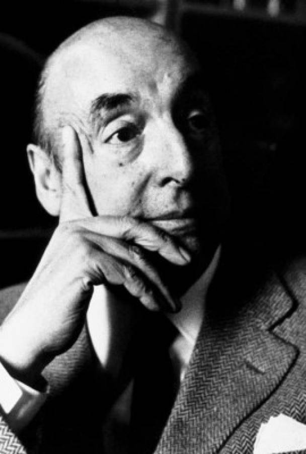Neruda revive en veinte poemas desconocidos