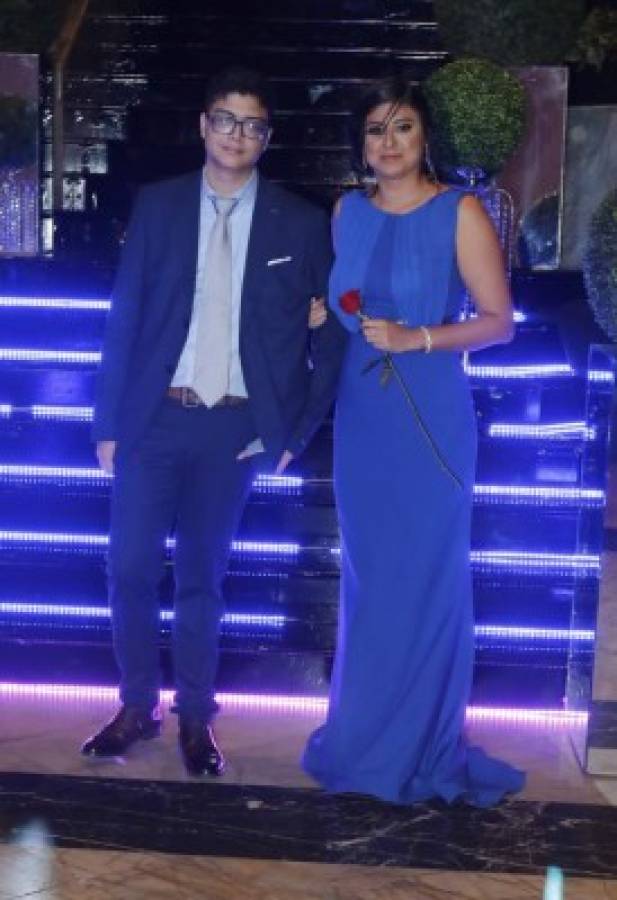 Prom generación 2019 de CEAD Christian School, una noche para recordar