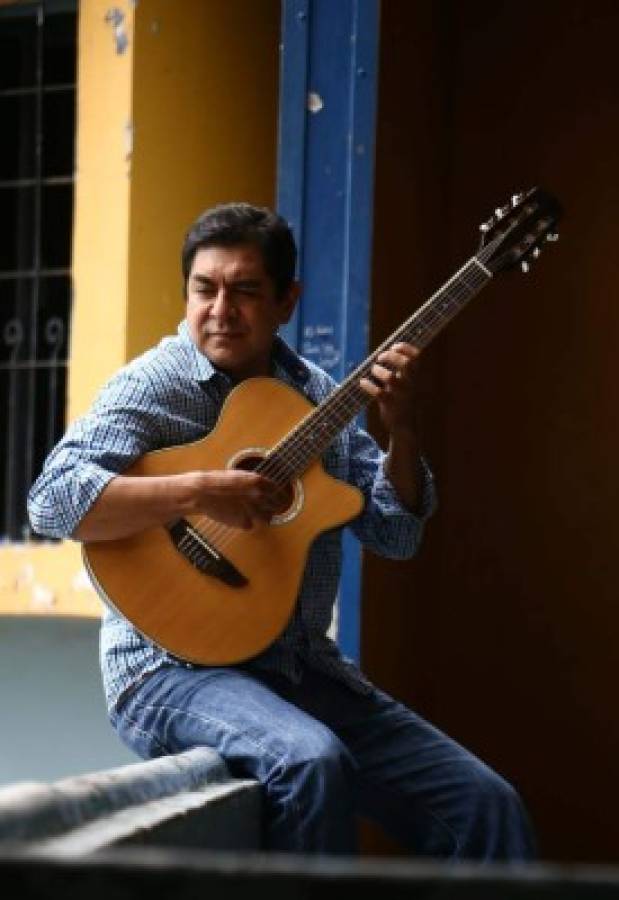 José Guadalupe Ruelas, director de Casa Alianza, en Tic Tac: 'El reguetón es un grito de desesperación de la juventud”