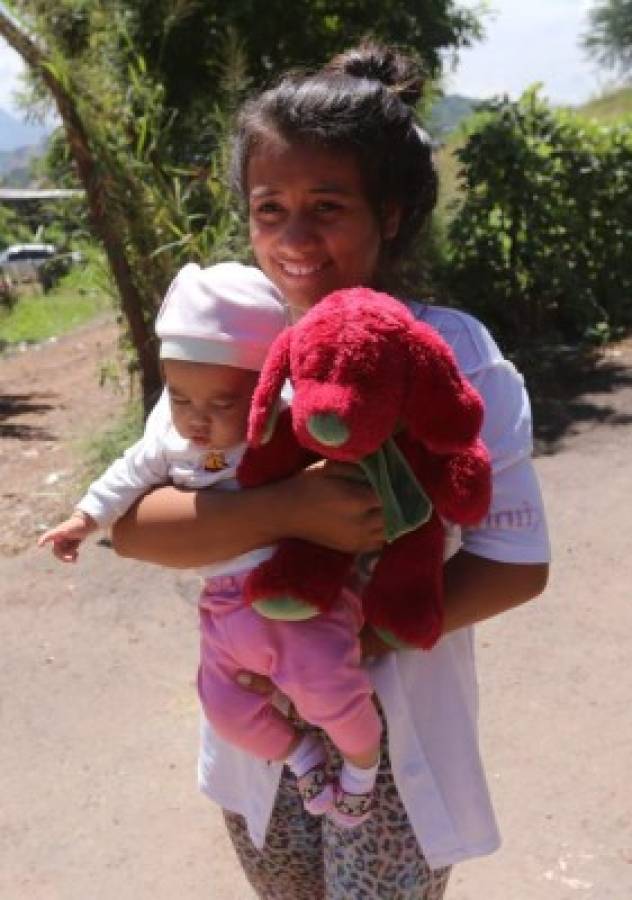 Dibujamos las primeras cien sonrisas en los niños de la capital