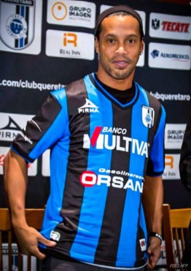 Ronaldinho: No voy a cambiar mi estilo de vida
