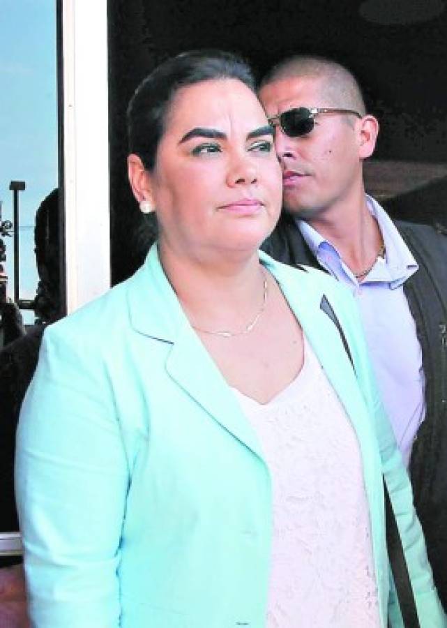Defensa de exprimera dama Rosa de Lobo aportará pruebas al MP