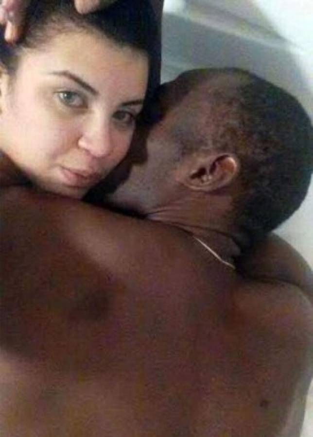 Usain Bolt aparece en la cama con una chica que no es su novia