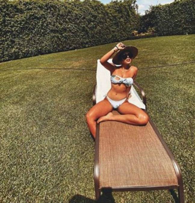 FOTOS: Cuarentena en bikini, famosas presumen su figura en Instagram  