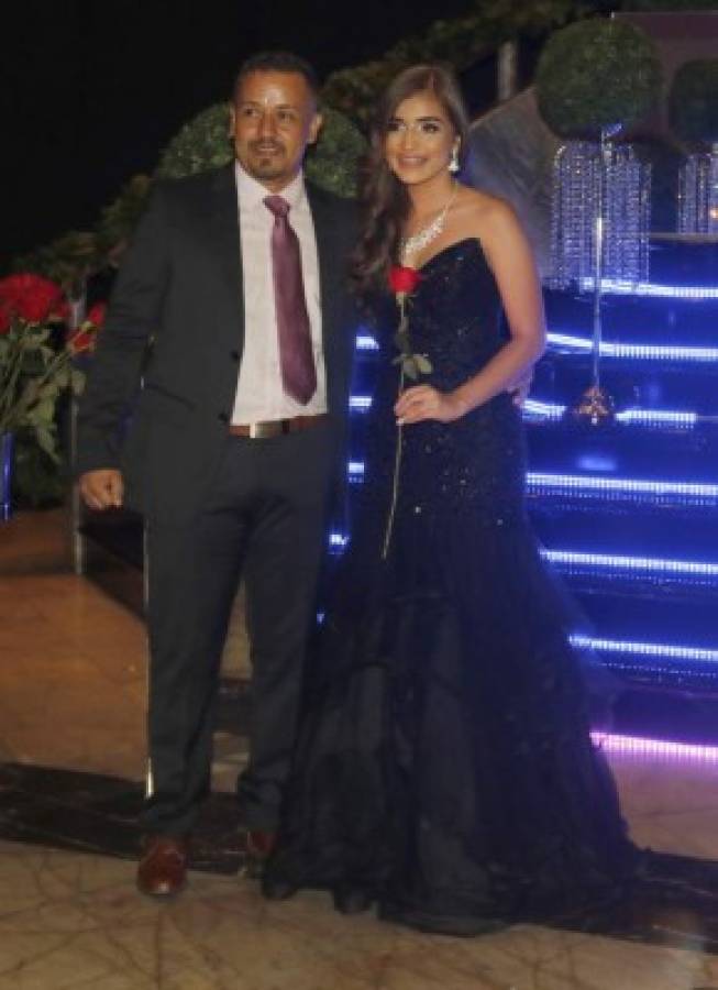 Prom generación 2019 de CEAD Christian School, una noche para recordar