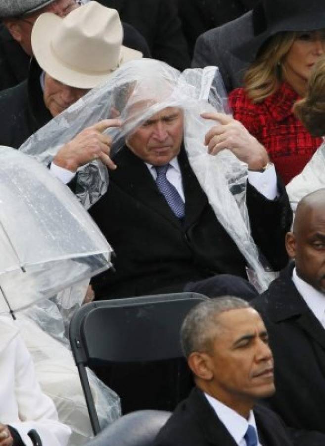 Las divertidas fotos de George W. Bush en ceremonia inaugural de Donald Trump   