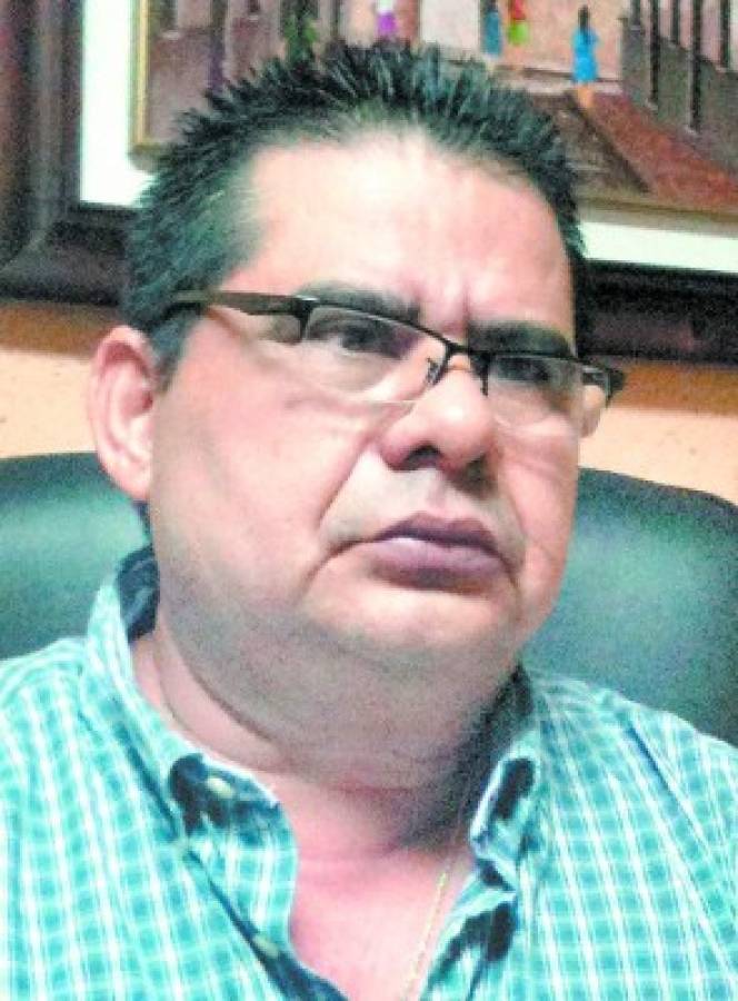 Marlon Escoto canceló a cuatro presidentes