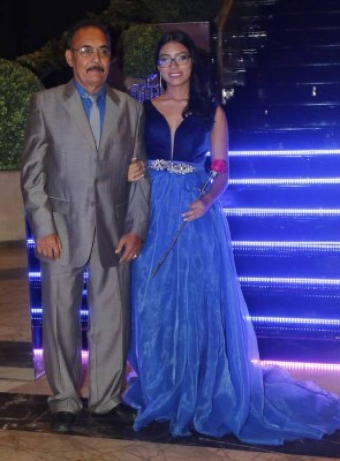 Prom generación 2019 de CEAD Christian School, una noche para recordar